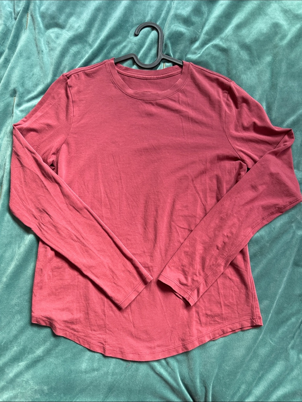 lululemon athletica Long Sleeve Tee in Rose